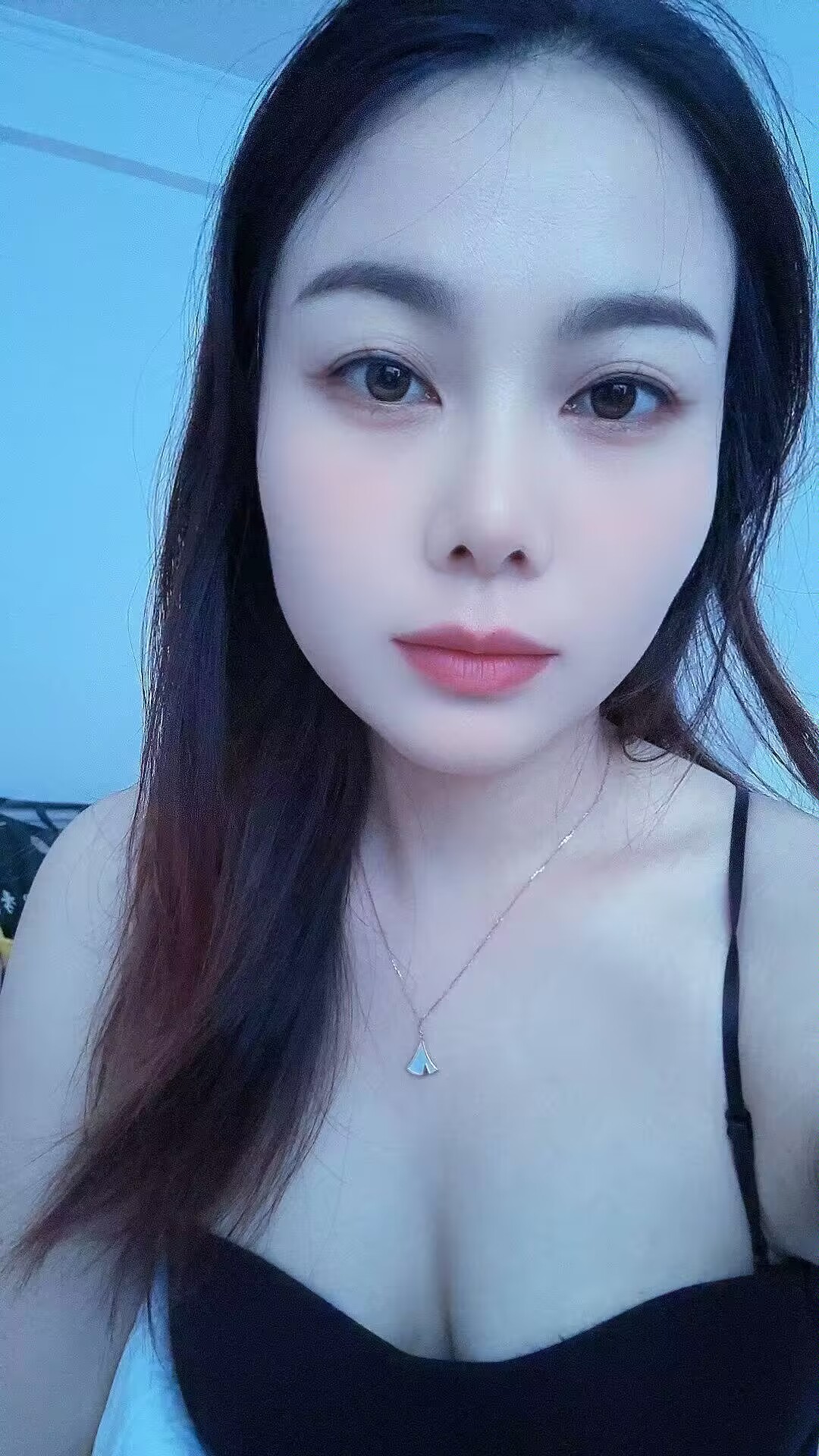 图片[5]-长发少妇项圈眼镜吃鸡非常骚气，黑丝肉丝肥臀弹杏十足【12V+8P/101M-嘤嘤怪之家